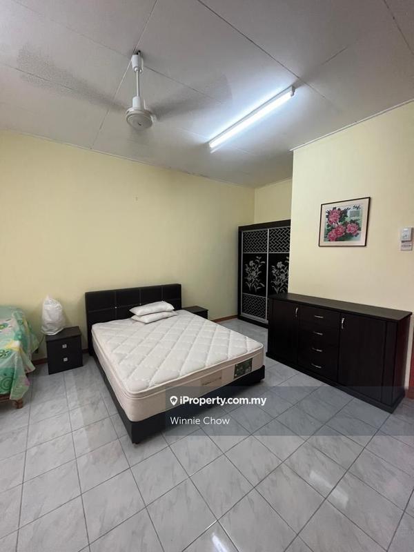 Rumah Teres 2-Tingkat untuk Dijual di Bukit Rimau, Shah Alam oleh Winnie Chow - iProperty.com.my