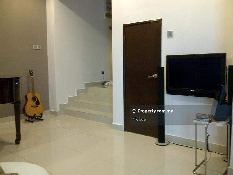 For Sale - Bayan Villa, Seri Kembangan