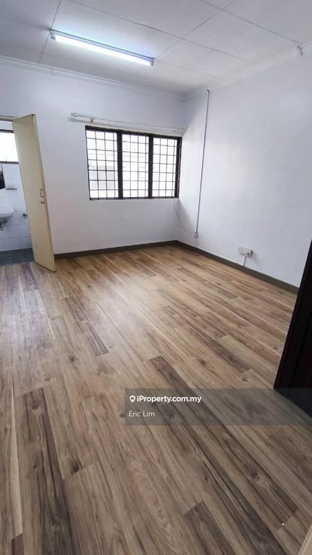 Rumah Berangkai 2.5 Tingkat untuk Disewa di Bandar Utama 10, Bandar Utama oleh Eric Lim - iProperty.com.my