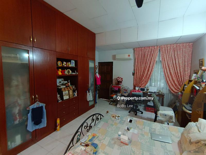 Semi-Detached House for Sale in Taman Overseas Union (Taman Oug), Jalan Klang Lama (Old Klang Road) by BoBo Lee - iProperty.com.my