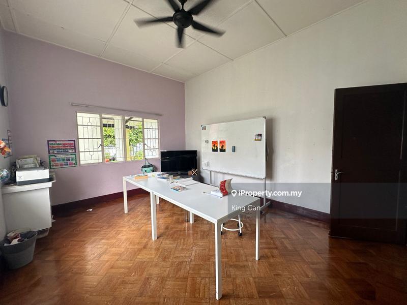 Bungalow House for Sale in Bukit Gasing, Petaling Jaya by King Gan - iProperty.com.my