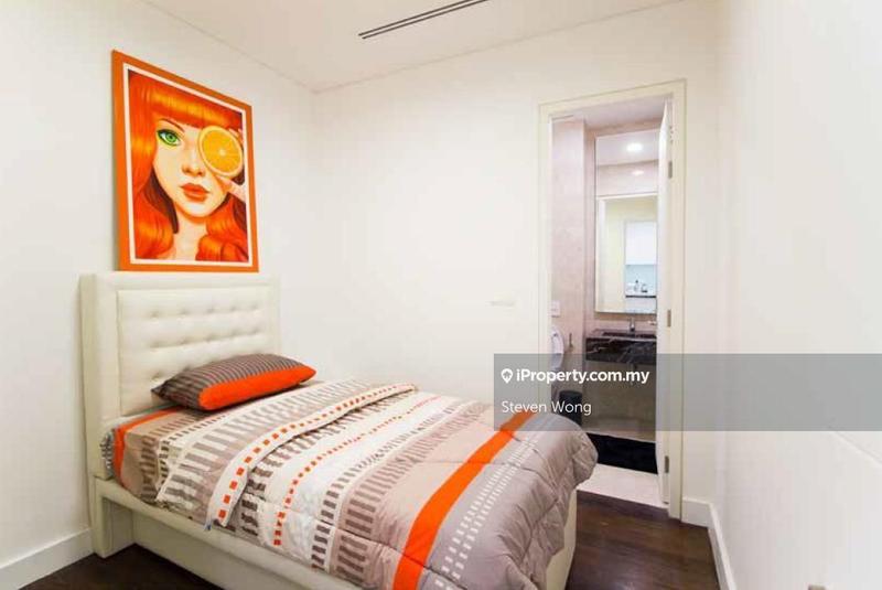 For Sale - Banyan Tree Signatures