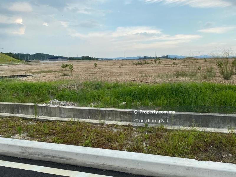 Tanah Perindustrian untuk Dijual di Batu Arang Industrial Land, Batu Arang, Ijok, Batu Arang oleh Chang Kheng Fatt - iProperty.com.my