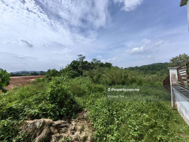 For Sale - 4 Acres Land Sungai Zoned Residential Sungai Merab Dengkil Kajang
