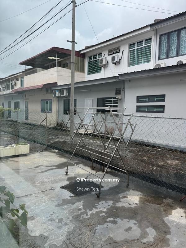 Rumah Berangkai 2 Tingkat untuk Dijual di Taman Angkasa Nuri, Durian Tunggal oleh Shawn Teh - iProperty.com.my
