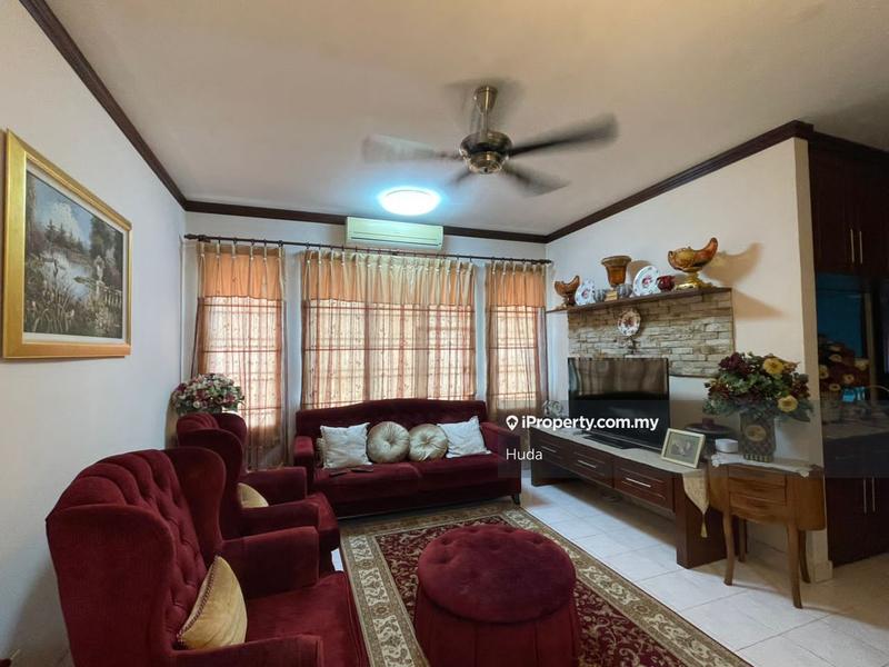 For Sale - De Rozelle