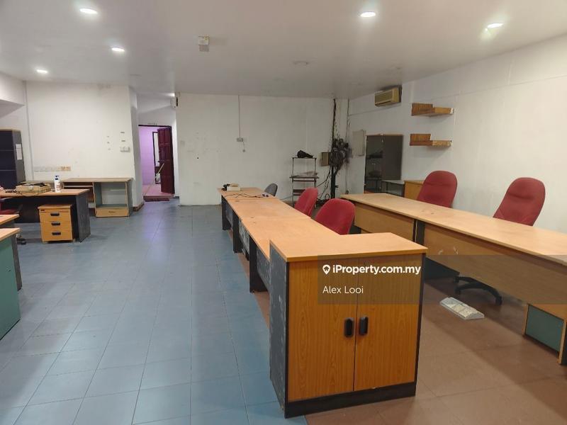 Semi-D Factory for Rent in Taman Desa Cemerlang, Ulu Tiram by Alex Looi - iProperty.com.my