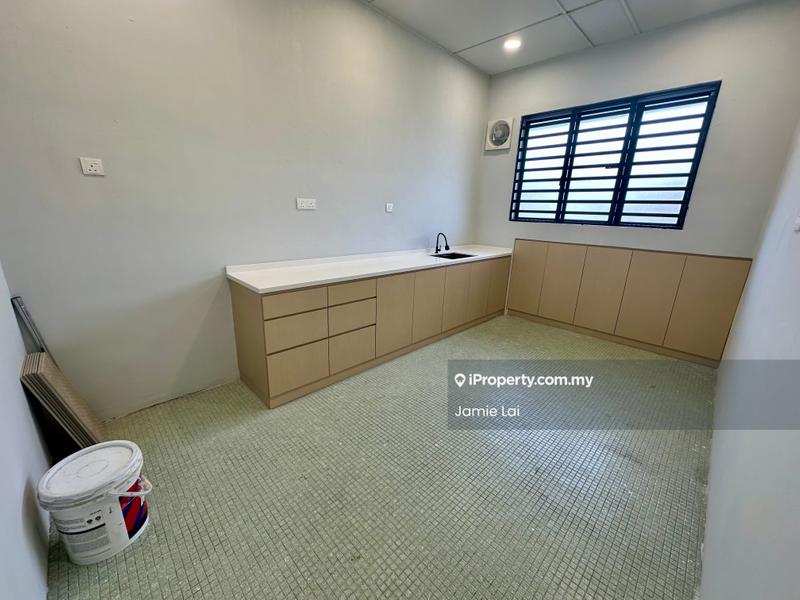 Shop for Rent in Ipoh Garden East, Ipoh by Jamie Lai - Kitchen - iProperty.com.my