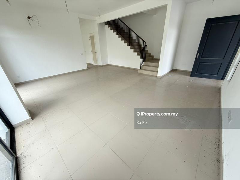 Rumah Berkembar untuk Dijual di Eco Grandeur, Puncak Alam oleh Ka Ee - iProperty.com.my