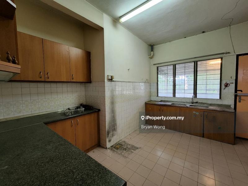 Rumah Berkembar untuk Dijual di Damansara Jaya, Petaling Jaya oleh Bryan Wong - iProperty.com.my