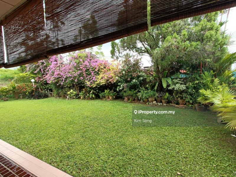 Bungalow House for Sale in Sunrise Park 11000 sqft, Kluang by Kim Seng - iProperty.com.my