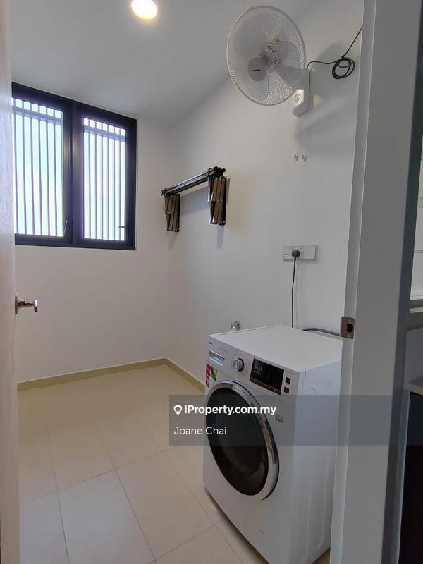 For Rent - Trinity Pentamont