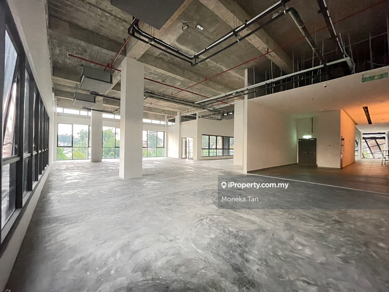 For Rent - Brand new retail hot spot for rent