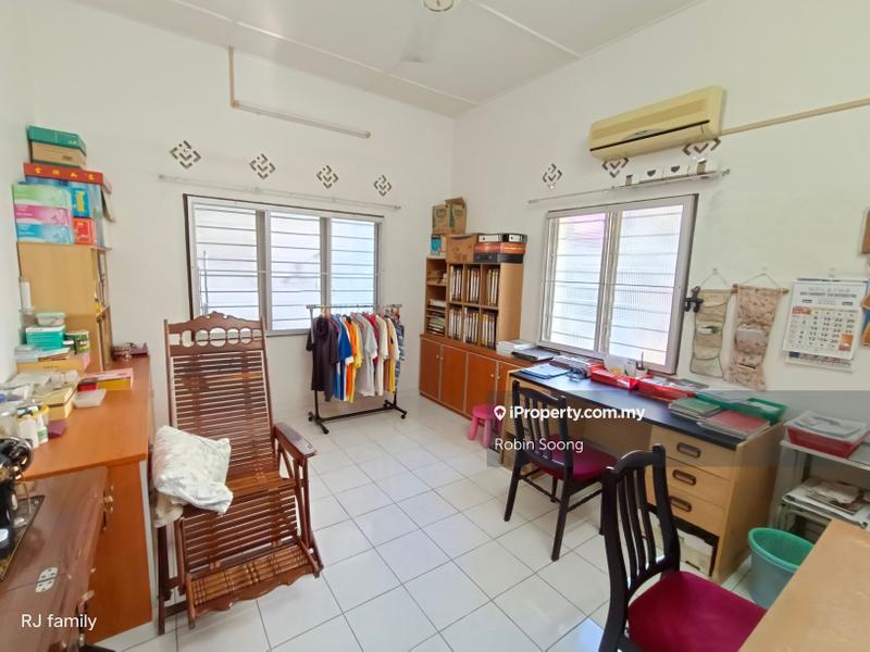 Bungalow House for Sale in Ujong Pasir, Melaka by Robin Soong - iProperty.com.my