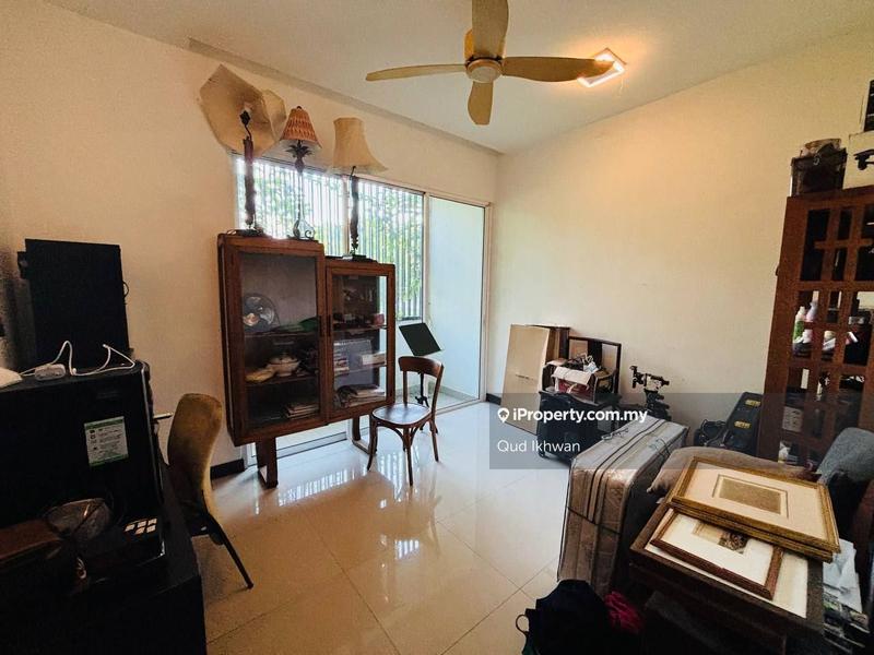 Rumah Berangkai 2 Tingkat untuk Dijual di Perdana Lakeview East, Cyberjaya oleh Qud Ikhwan - iProperty.com.my