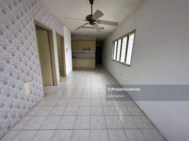 For Rent - Flora Damansara Flat