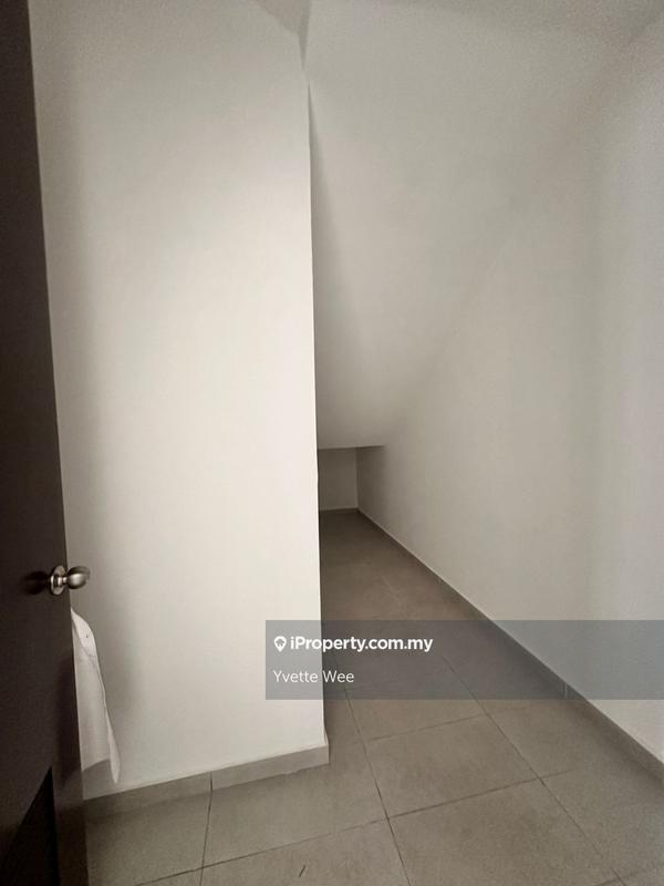 2-storey Terraced House for Sale in Happy Garden, Kuchai Lama by Louis Wee - iProperty.com.my