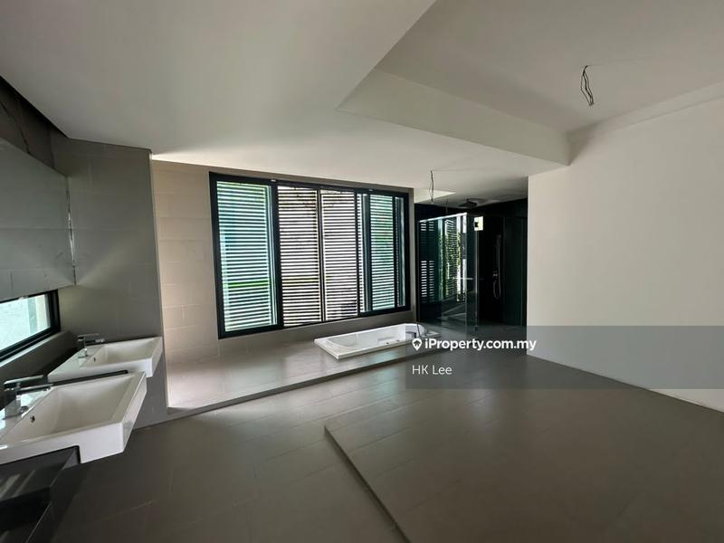 Rumah Berangkai 4.5 Tingkat untuk Dijual di Taman Danau Desa, Taman Desa oleh HK Lee - iProperty.com.my