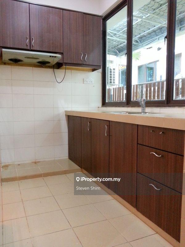 Rumah Berangkai 2 Tingkat untuk Dijual di Bukit Rahman Putra, Sungai Buloh oleh Steven Shim - iProperty.com.my