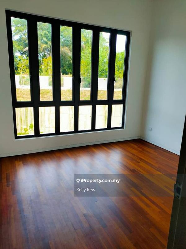 Rumah Teres 3-Tingkat untuk Dijual di Puchong, Selangor oleh Kelly Kew - iProperty.com.my