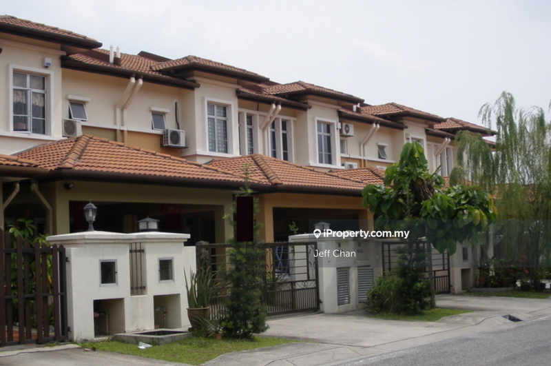 Rumah Teres 2.5-Tingkat untuk Dijual di Kota Kemuning, Shah Alam oleh Jeff Chan - iProperty.com.my