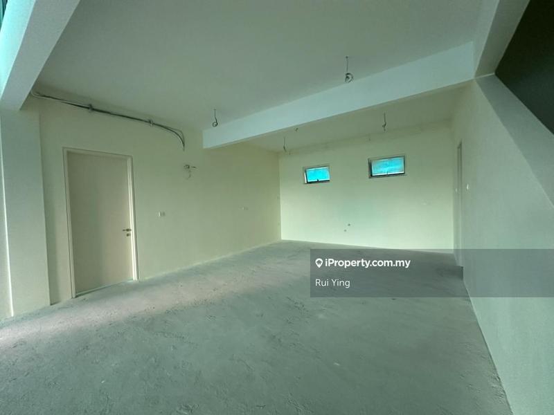Vila Berkembar untuk Dijual di Pantai Hill Park, Pantai oleh Rui Ying - iProperty.com.my