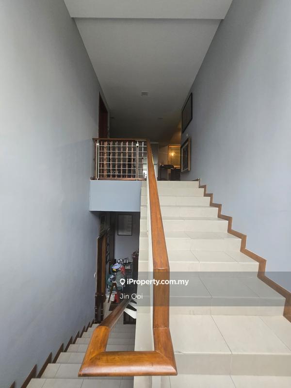 For Sale - Hijauan Kiara