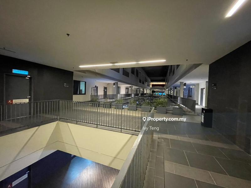 For Sale - Plaza Arkadia