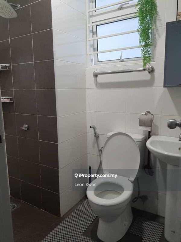 Kondominium untuk Disewa di Dwiputra Residences oleh Leon Kwan - iProperty.com.my