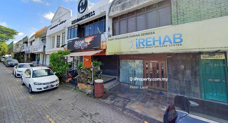 For Sale - SS17 2 STOREY SHOP, FACING MAIN FRONTAGE, ROI 4.38%, FREEHOLD, TENANTED
