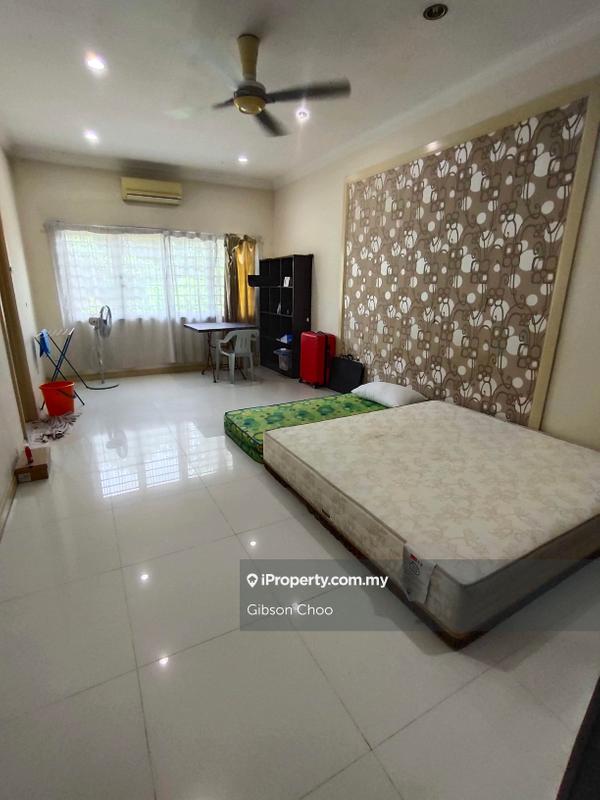 Rumah Berkembar untuk Dijual di Taman Taming Indah, Bandar Sungai Long oleh Gibson Choo - iProperty.com.my