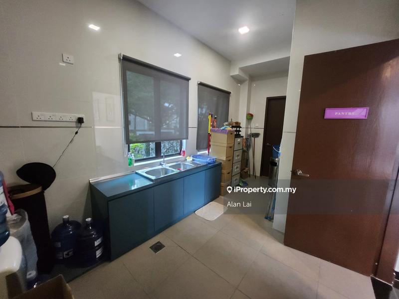 Bungalow House for Sale in Perdana Lakeview East, Cyberjaya by Alan Lai - iProperty.com.my