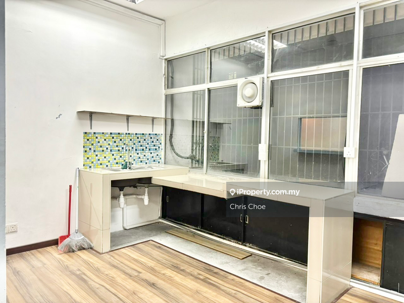Shop / Office for Rent in Damansara Jaya, Petaling Jaya by Chris Choe - iProperty.com.my