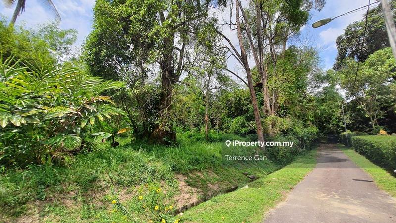 BUNGALOW LAND AT STRAITS VIEW AREA FOR SALE 