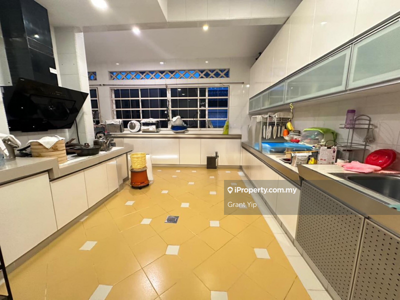 Semi-Detached House for Sale in Sungai Long, Bandar Sungai Long by Grant Yip - iProperty.com.my