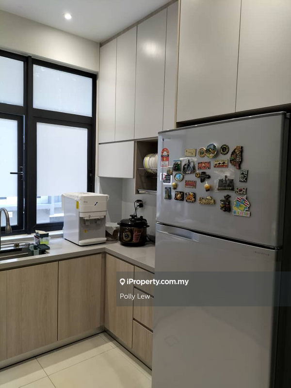 4.5-storey Terraced House for Sale in Taman Bukit Serdang, Seri Kembangan by Polly Lew - iProperty.com.my