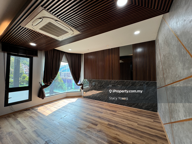 Rumah Berkembar untuk Dijual di Batu 9, Cheras oleh Stacy Young - iProperty.com.my