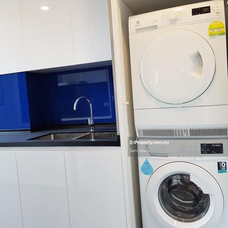 Residensi Servis untuk Dijual di Arcoris Residences oleh Sam Liew - iProperty.com.my