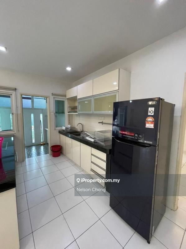 For Rent - First Residence (Residensi Unggul)