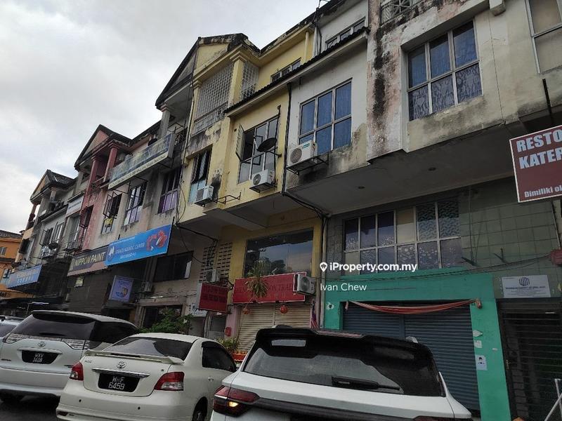 Shop for Sale in Usj 1, Subang Jaya by Ivan Chew - iProperty.com.my