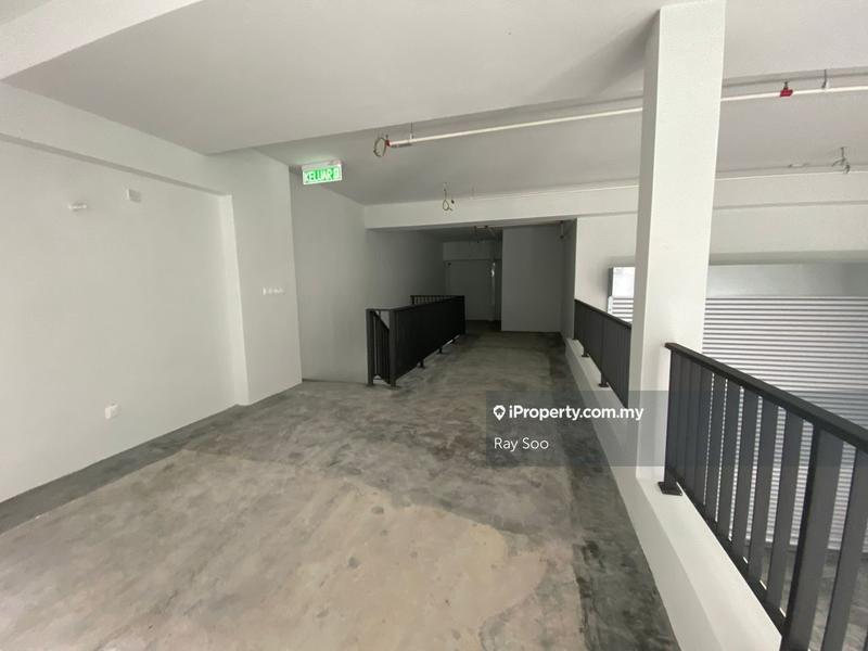 Gudang untuk Disewa di Damansara, Petaling Jaya oleh Ray Soo - iProperty.com.my