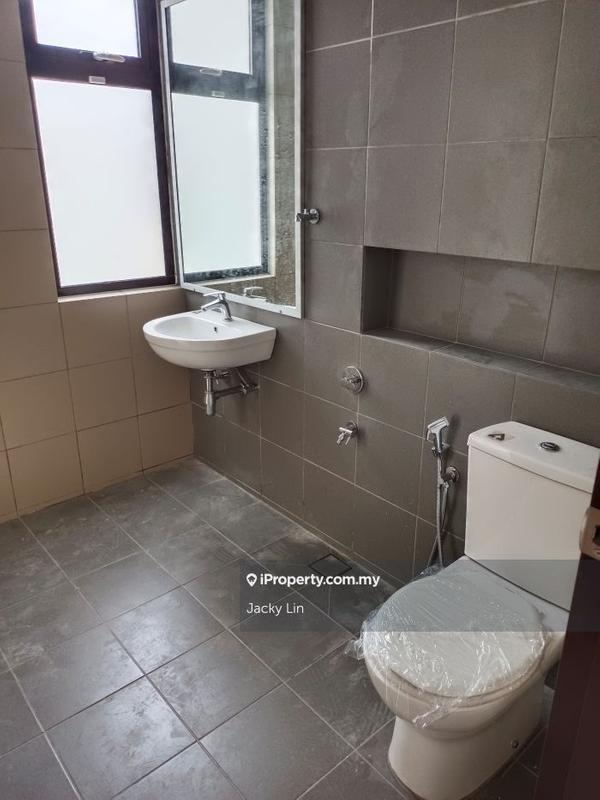 Rumah Teres 2-Tingkat untuk Dijual di Denai Alam, Shah Alam oleh Jacky Lin - iProperty.com.my