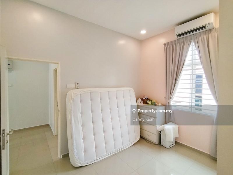 Bungalow House for Sale in Ujong Pasir, Melaka by Danny Kuah - iProperty.com.my