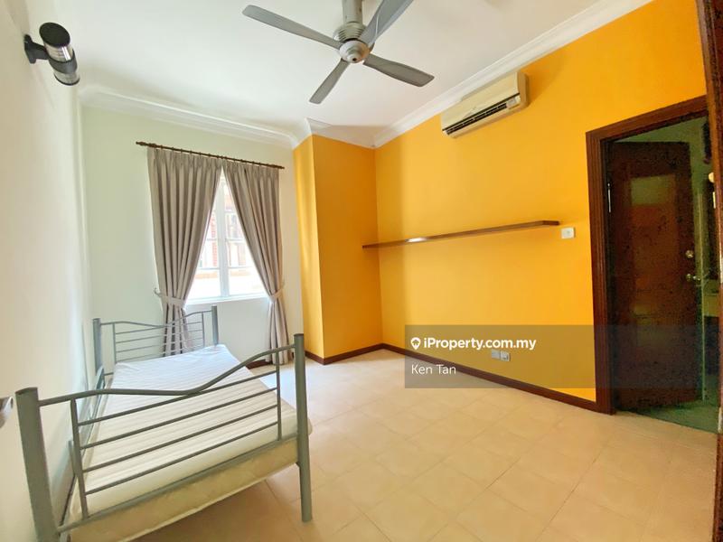 Rumah Berkembar untuk Dijual di Tropicana Golf Country Resort, Tropicana oleh Ken Tan - iProperty.com.my