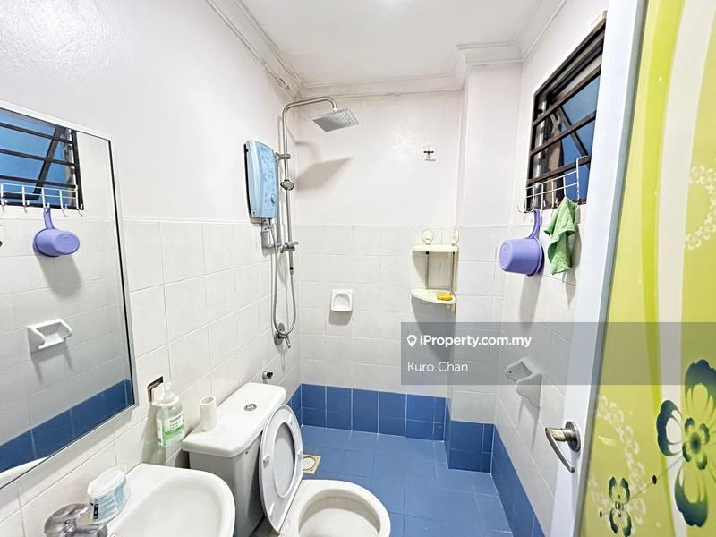 Rumah Teres 2-Tingkat untuk Dijual di Putra Heights, Subang Jaya oleh Kuro Chan - iProperty.com.my