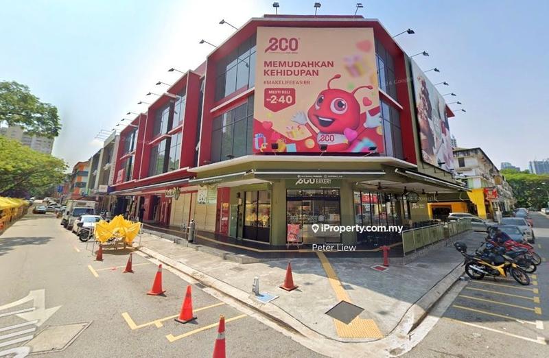 For Sale - CORNER LOT AT DESA PETALING, ROI 4.5% ABOVE, FULLY TENANTED, HIGH DEMAND AREA