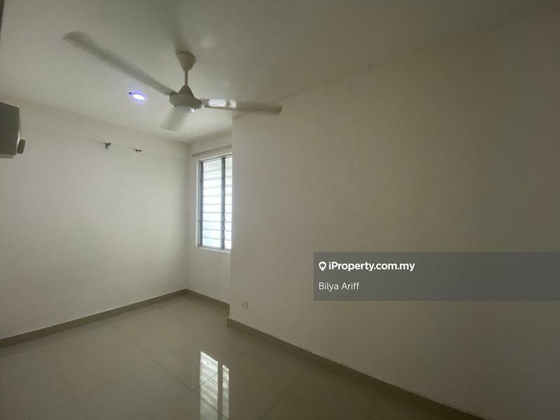 For Sale - Suasana Lumayan