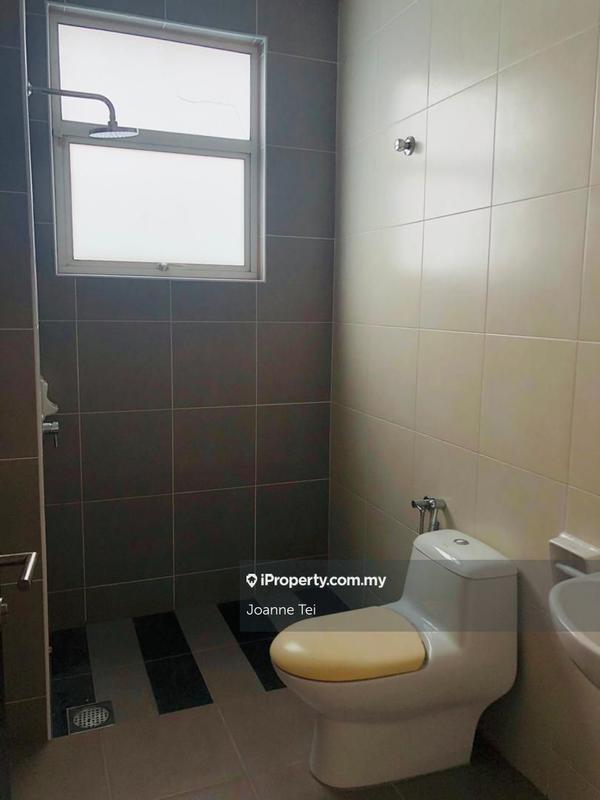 Semi-Detached House for Sale in Perdana Lakeview East, Cyberjaya by Joanne Tei - iProperty.com.my