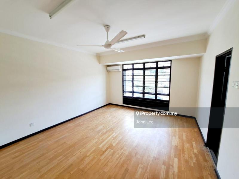 2.5-storey Terraced House for Sale in Bandar Kinrara Seksyen 5, Bandar Kinrara by John Lee - iProperty.com.my