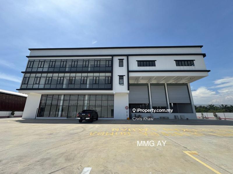 For Sale - Jeram Selangor (Freehold Warehouse 4acres 1000amps Fire Sprinkler)